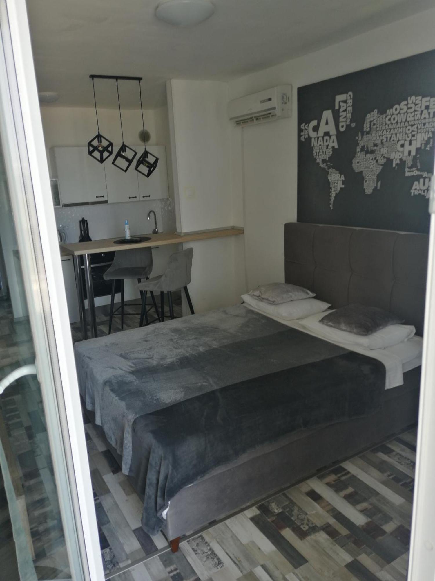 Studio Apartment Lanterna Zadar Rum bild