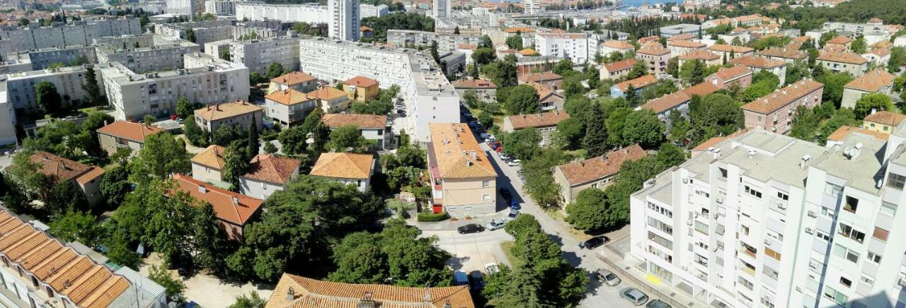 Studio Apartment Lanterna Zadar Exteriör bild